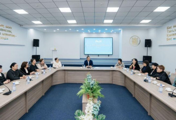 В области Абай доля женщин в сфере госуправления составляет 54%