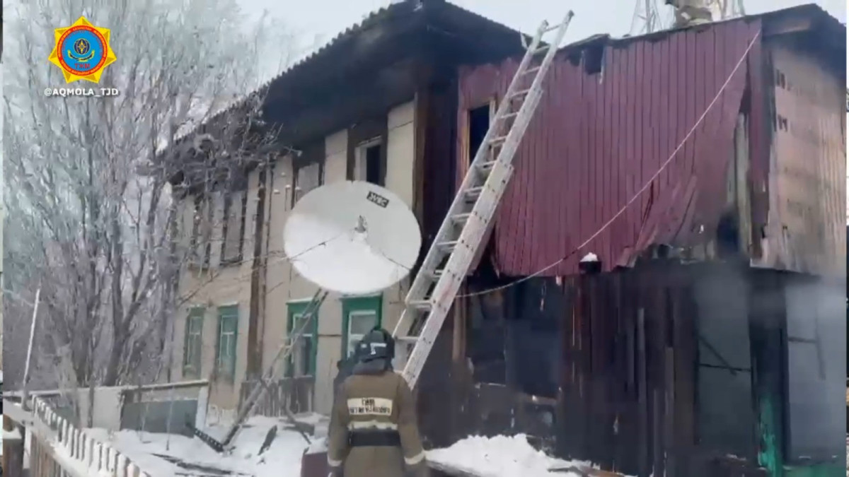 2 человека погибли при пожаре в Щучинске