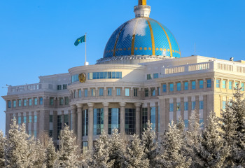 Глава государства поздравил казахстанцев с Рождеством