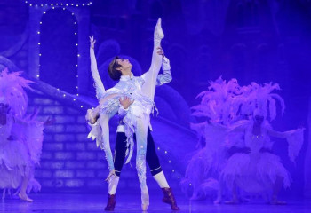 «Астана балет» театры «Қар патшайымы» қойылымын ұсынады