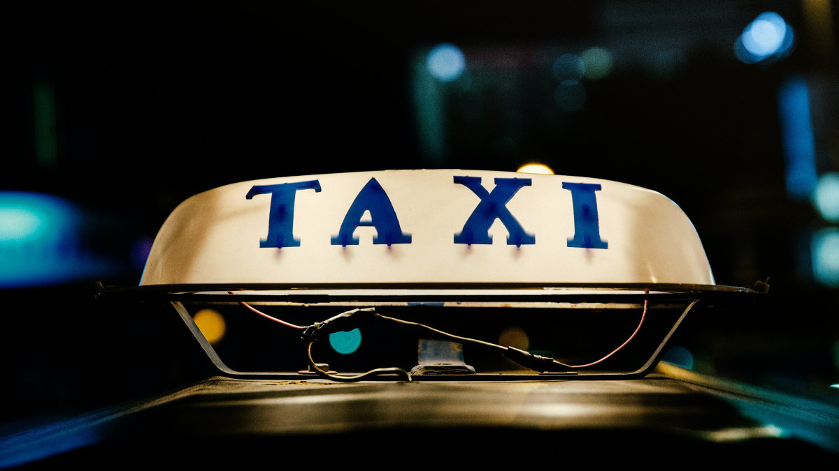 Как таксисты в Казахстане будут платить налоги в 2024 году