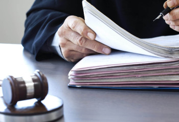 Астанада қайын апасын тапсырыспен өлтірмек болған азамат сотталды