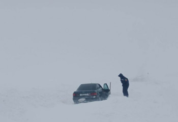 Жетісу облысында қар құрсауында қалған жолаушылар құтқарылды