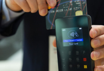 Кто из бизнесменов в Казахстане обязан принимать онлайн платежи – ответ Минторговли