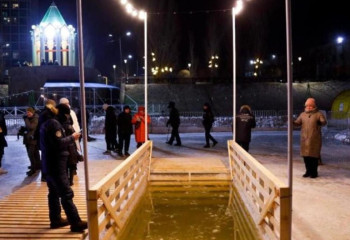 «Крещение» кезіндегі шомылу: елордалық құтқарушылар сақтық шараларын еске салды