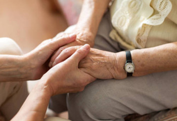 Қызылордада анасы мен баласы 50 жылдан соң табысты