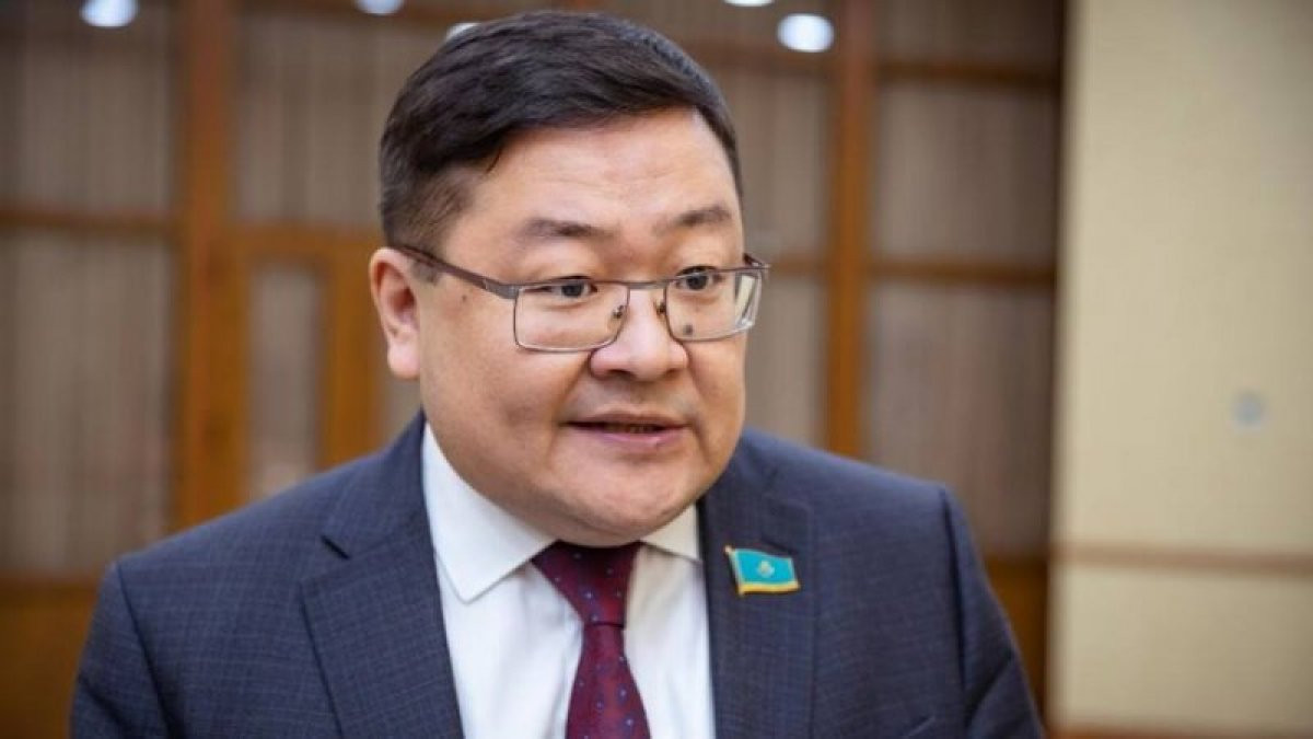  Рarlam.kz 