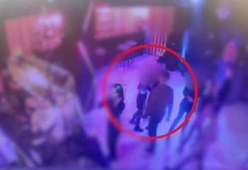 «Түрлі дене жарақатын алды»: Көкшетаудағы түнгі клубта қыздар төбелесті