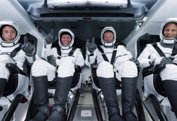 Ғарышқа алғаш рет төрт турист аттанды