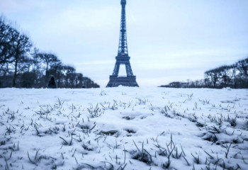 Снегопады в Европе: пробки и ДТП на дорогах