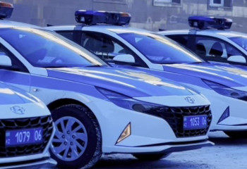 Атырау полицейлеріне «Кибер-шериф» құрылғысы бар көліктердің кілті табысталды