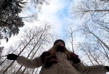 Девушка из Актау приняла участие в необычной игре российского блогера