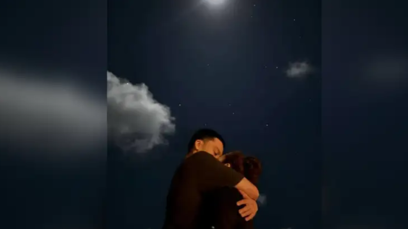  Instagram/erke_esmahan 