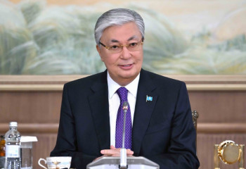 «Стержневая страна Центральной Азии смотрит на Восток»: политический аналитик о Казахстане