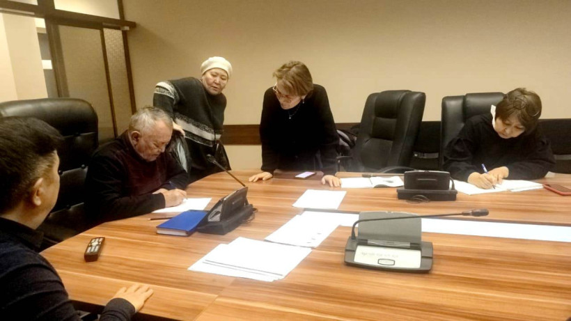  организаторов 