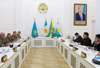 Upbringing of children   discussed by Ministers of Defense and Education