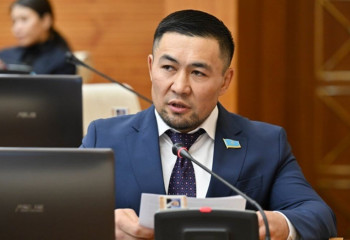 «Бұл Алланың кішігірім ескертуі». Мәжіліс депутаты жер сілкінісі туралы пікір білдірді