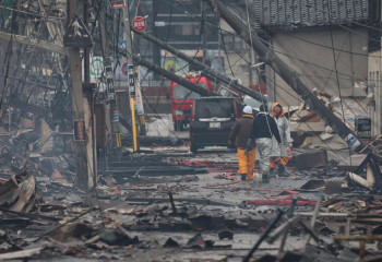 Шыңжаңда жер сілкінісінен 47 үй қирап, 78 адам зардап шекті