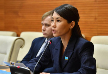 Депутат Мажилиса Динара Шукижанова досрочно сложила депутатские полномочия