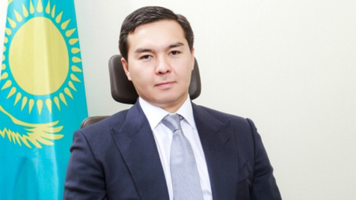  Әлеуметтік желіден 