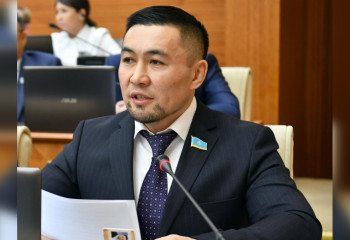 «Это маленькое предупреждение от Аллаха»: депутат Мажилиса о землетрясении в Алматы