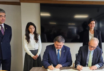 Казахский язык планируют преподавать в Оксфорде