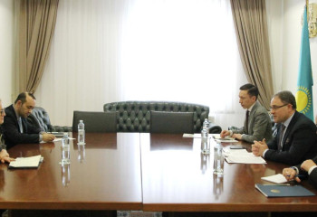 Перспективы сотрудничества Казахстана с Италией и Румынией обсуждены в МИД РК