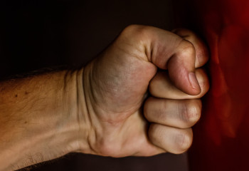 Количество административных правонарушений в семейно-бытовой сфере выросло сразу на 90%