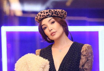 Белгілі актриса мәһрге 2 мың дана кітап сұрады