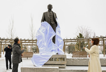 Monument to Mustafa Kemal Ataturk unveiled in Almaty