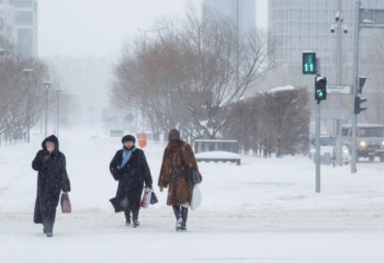 Штормовое предупреждение объявили в 7 областях