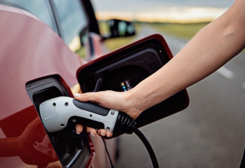 Қазақстанда бір жыл ішінде электромобильдер саны 13,5 есеге артты