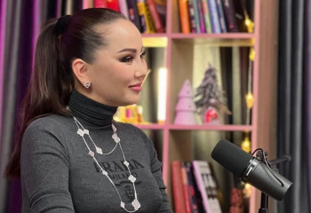 Что подарили гости на 50-летний юбилей Баян Мақсатқызы