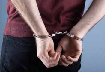 Қарызынан құтылу үшін бүйрегін сатпақ болған азамат ұсталды