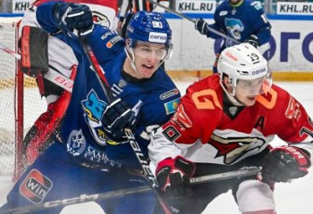 «Барыс» проиграл шестой подряд матч в КХЛ