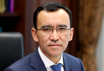 Әшімбаев Нұрсұлтан Назарбаевтың ескерткішінің алынып тасталуына қатысты пікір берді