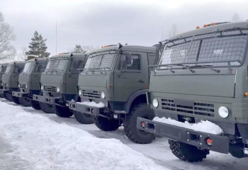В воинские части Вооруженных сил поступили новые образцы автомобильной техники