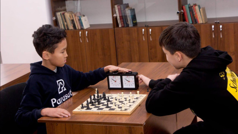  Радиоэлектроника және байланыс әскери-инженерлік институты 