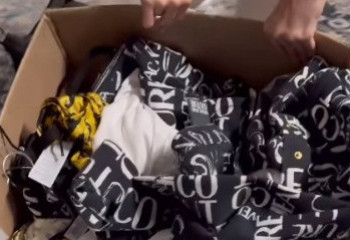 «Как базар»: казахстанка побывала на распродаже Versace в США