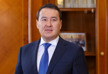 Отставкаға кеткен Әлихан Смайылов алғыс білдірді