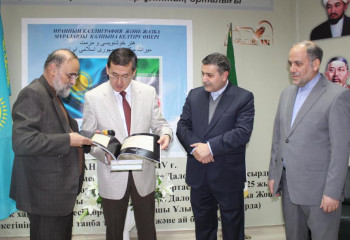 Қазақстан мен Иранның қолжазба реставраторлары тәжірибе алмасып жатыр