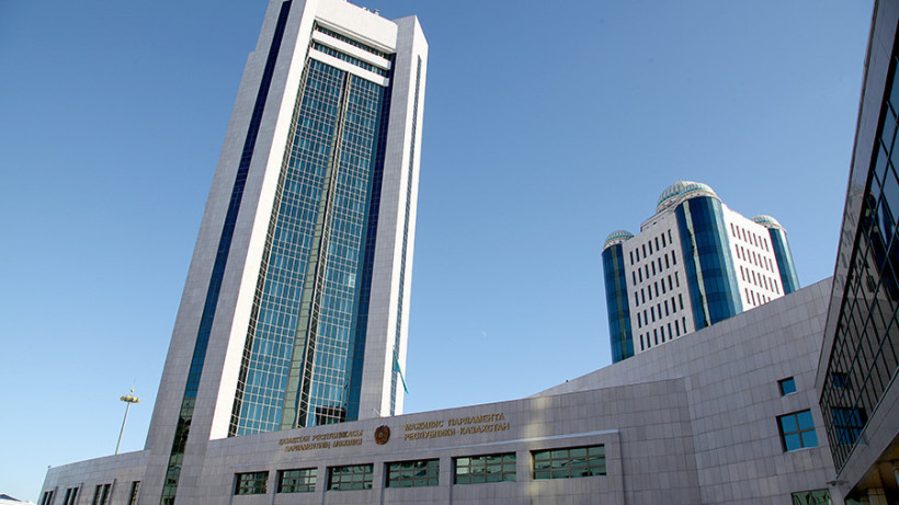  parlam.kz 