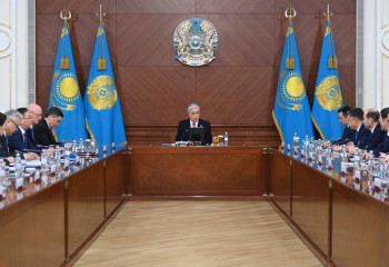 Началось расширенное заседание правительства под председательством Президента Казахстана