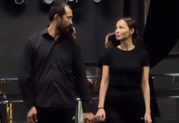 «Тағы да махаббат»: Жұлдыз Әбдукәрімова бейтаныс жігітпен көзге түсті