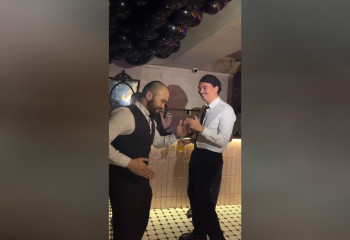 Хан Ата зажег на дне рождения Айсултана Сеитова