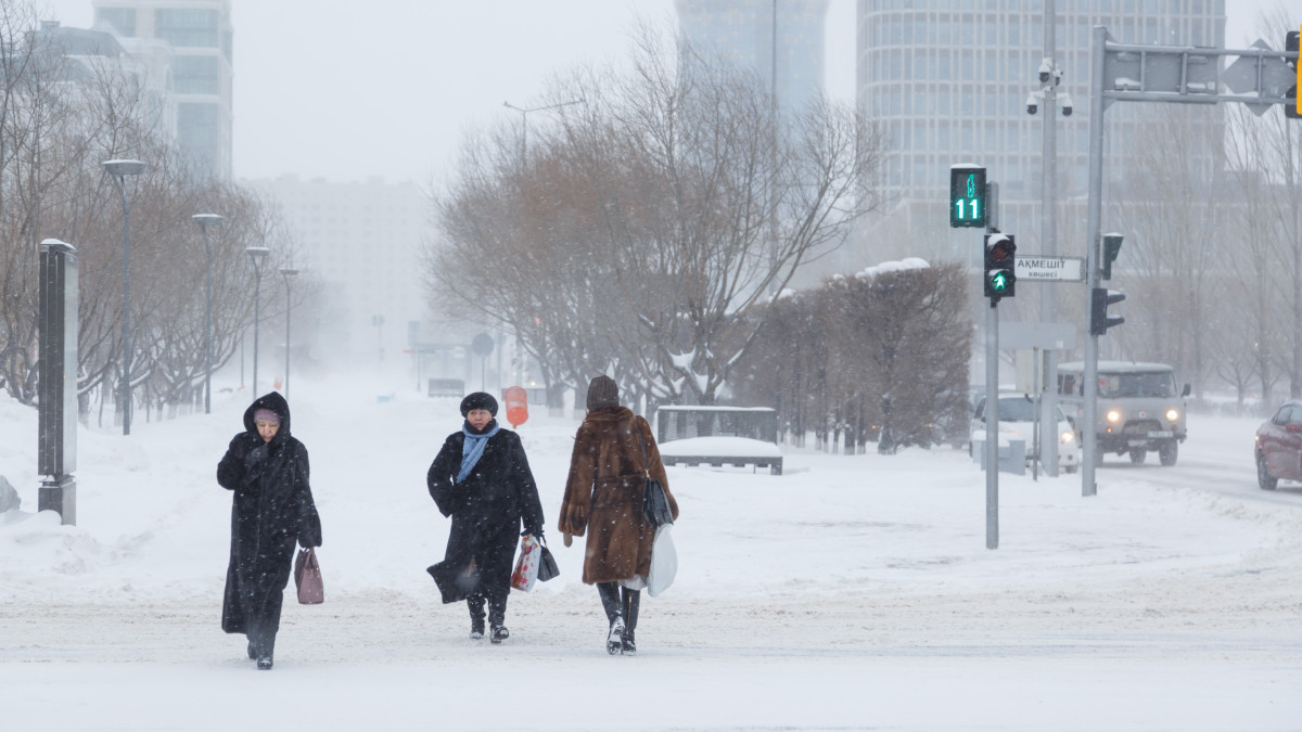 Сильный снегопад ожидается в Алматы – за день выпадет 40% от среднемесячной нормы