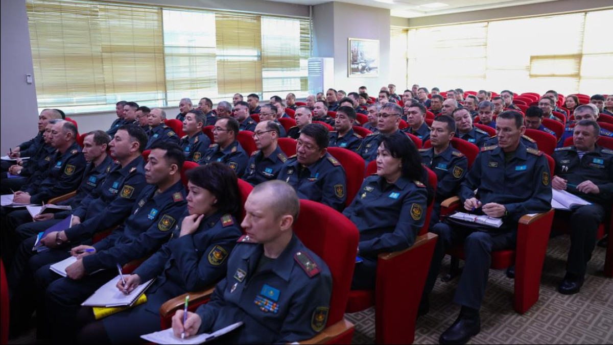 Назарбаевтың ескерткіші алынған қорғаныс университетіне тапсырма жүктелді