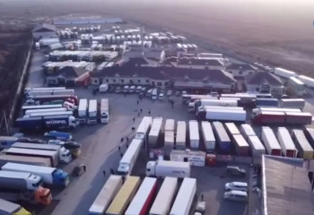 3 026 грузовиков ждут открытия трассы в Актюбинской области