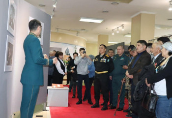 Выставка «Герой в сердцах народа» открылась в Туркестанском музее