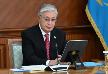 Касым-Жомарт Токаев выразил благодарность казахстанским медикам и спасателям